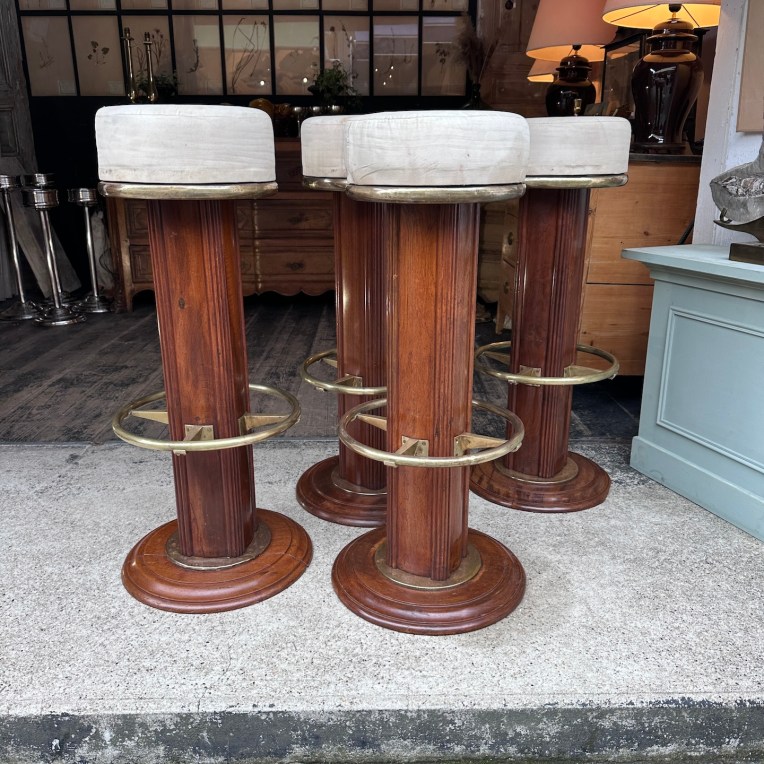 tabourets de paquebot